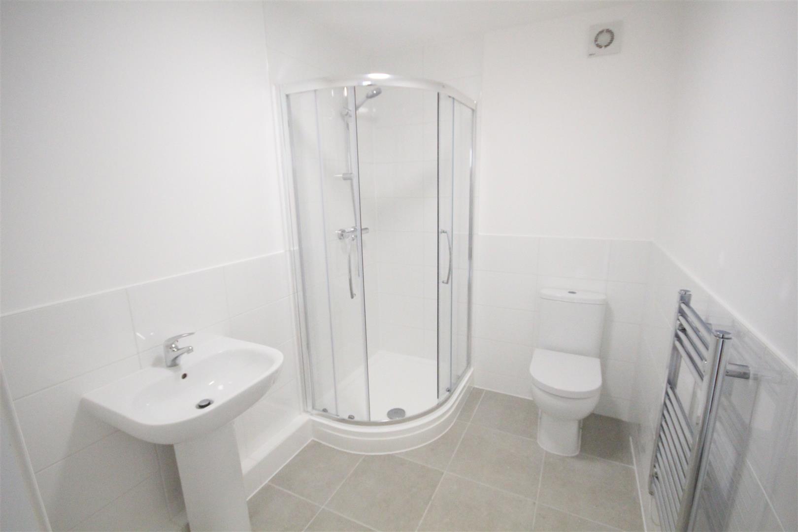 1 bedroom apartment To Let in Earby - IMG_7523.jpg